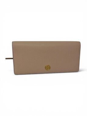 Tory Burch Robinson Pebbled Leather Zip Slim Wallet. Beige Multi-Color Interior